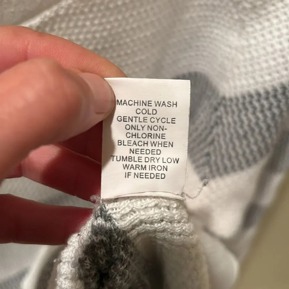 Market and Spruce white and light black striped long sleeve sweater - Picture 9 of 9